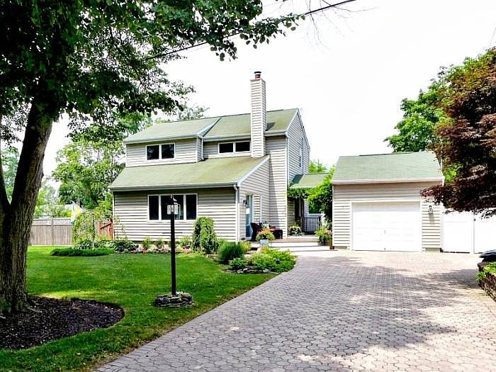 1st image of 5 Princeton Pl