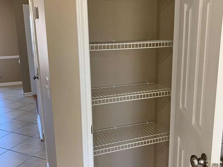 117 Ashby Cross Ct — Photo 5