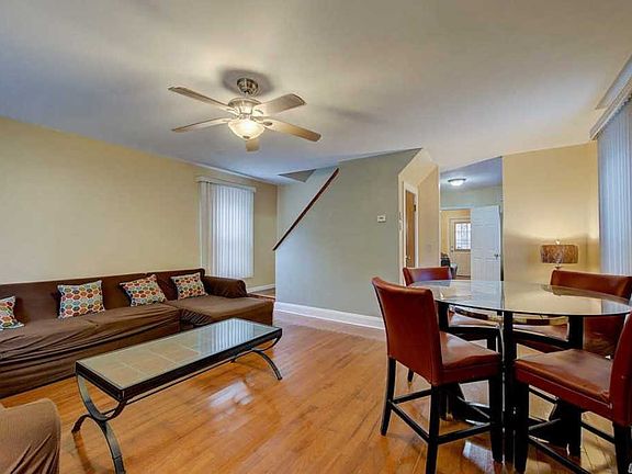 3rd image of 12816 Inwood St