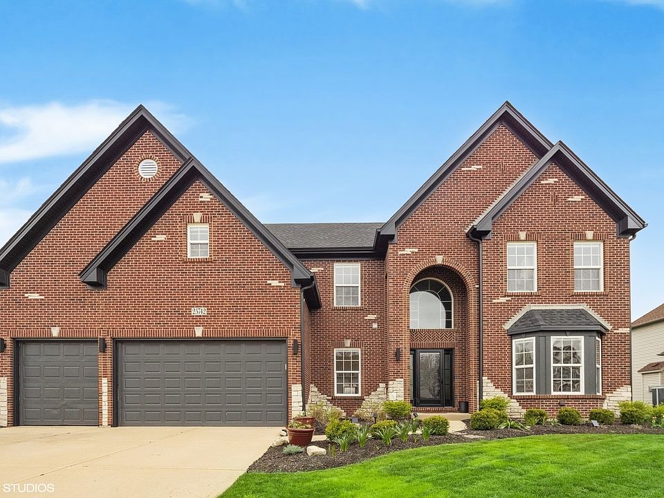 1st image of 25742 Meadowland Cir