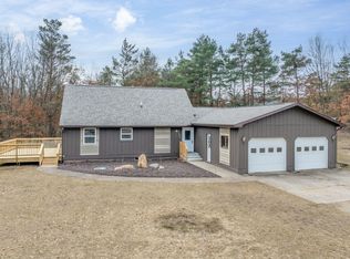 7625 W Drew Rd, Weidman, MI 48893