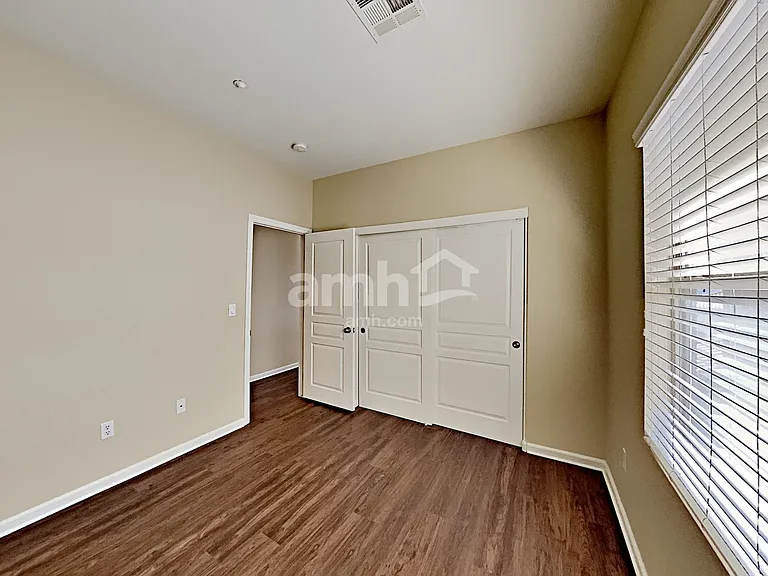 10440 Tuscany Rose Ct — Photo 15