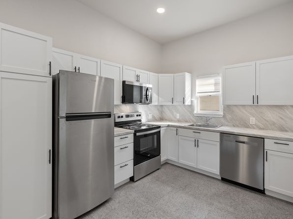 208 & 212 W Mount Rushmore Rd APT 11