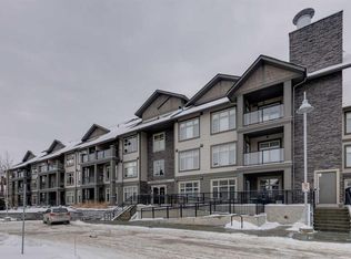 25 E Aspenmont Hts SW #103, Calgary, AB T3H 0E4