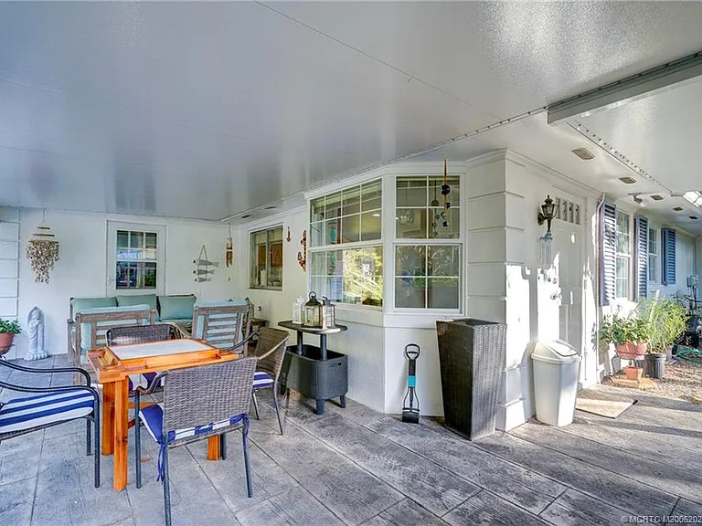 1446 Wyn Cove Dr — Photo 53