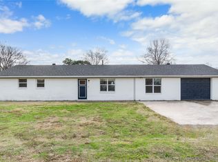 213 May St, Calera, OK 74730