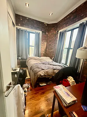 Rented by REAL New York | media 30