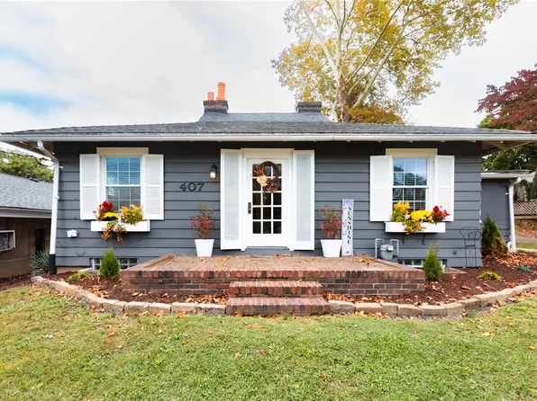 407 Colfax St, Springdale, PA 15144