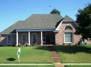 8858 Doveland Dr, Cordova, TN 38018