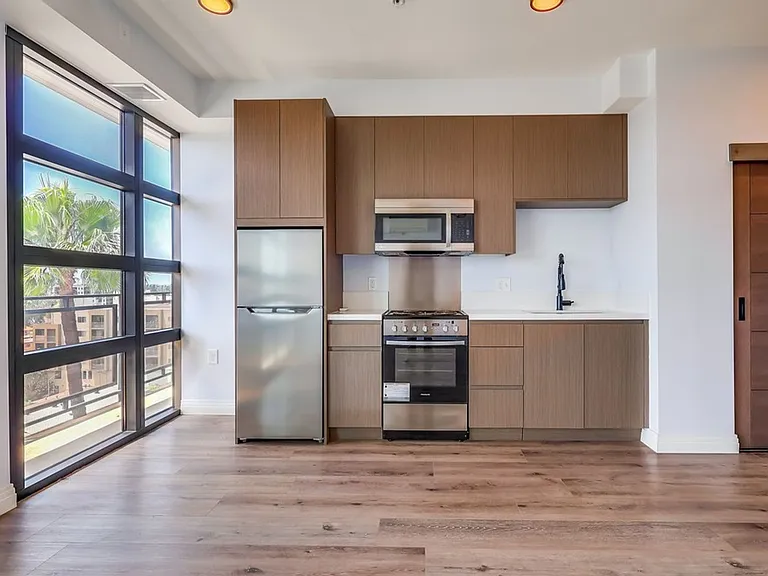 Lux Lofts LA — Photo 89