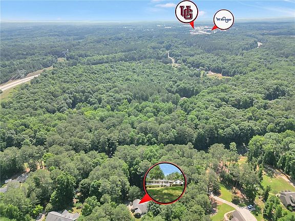 3rd image of 381 Wyldewoode Dr