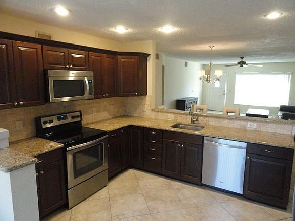 2nd image of 2379 Finlandia Ln APT 27