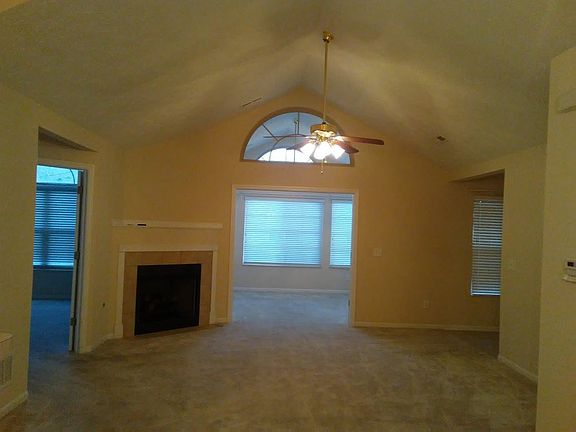 2nd image of 9168 Royal Oak Ln