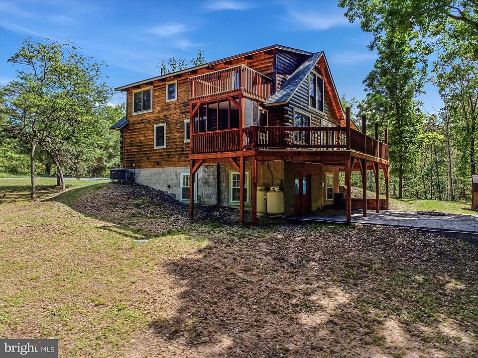 1st image of 711 Cannon Dr