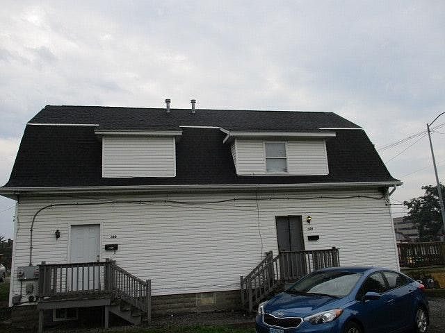 1st image of 330 N Metcalf St