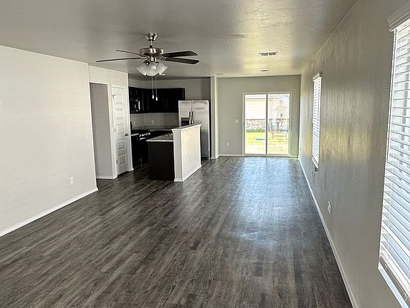4th image of 10341 NW 19th St