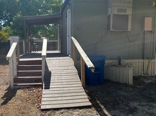 521 Rebecca Ln, Center Point, TX 78010