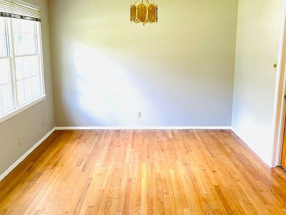 4th image of 3314 Bedford Ln