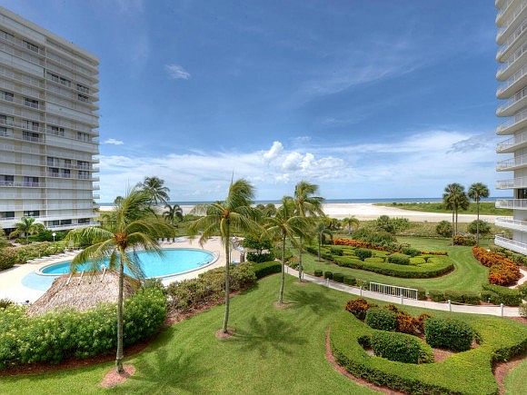 1st image of 320 Seaview Ct APT 306