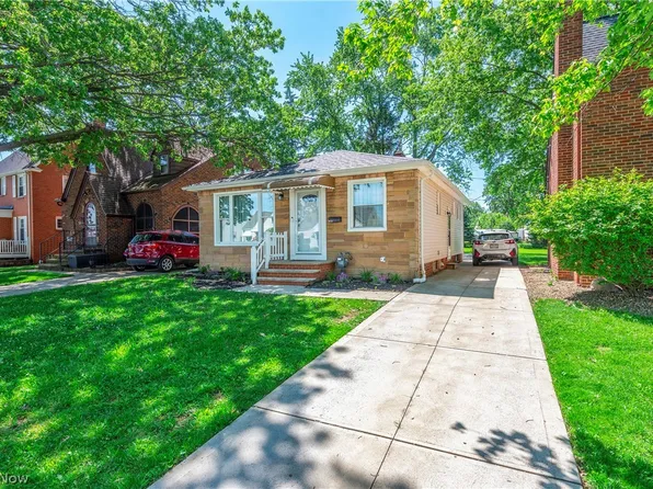 6215 Morningside Dr, Parma, OH 44129