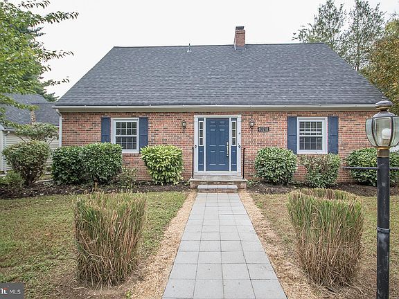 2nd image of 40781 Center 40 Cir