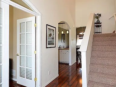 2nd image of 623 Scotch Pine Dr