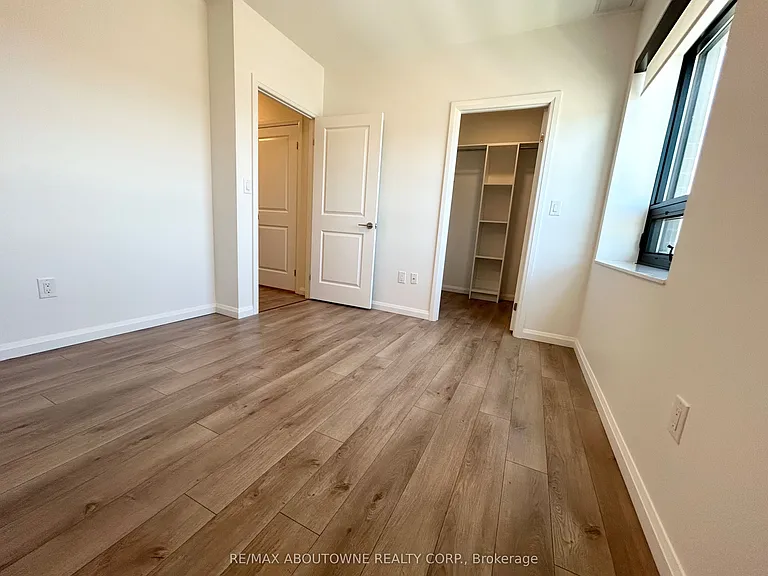 144 Watson Rd N #502 — Photo 15