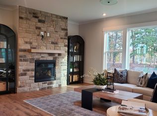 66 Autumn Breeze Ct, Angier, NC 27501