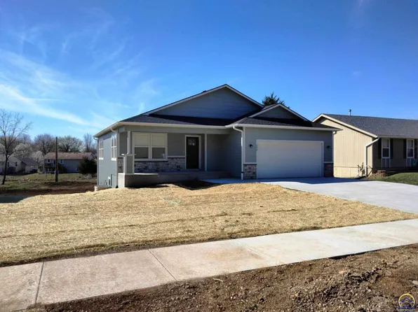 250 E 6th St, Auburn, KS 66402