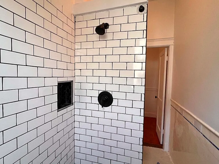 39 Glenville Ave #3 — Photo 8