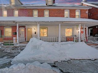 113 N 1st St, Stroudsburg, PA 18360