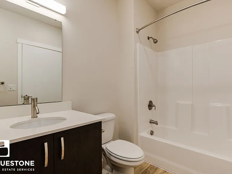 Brookside Apartments — Photo 25