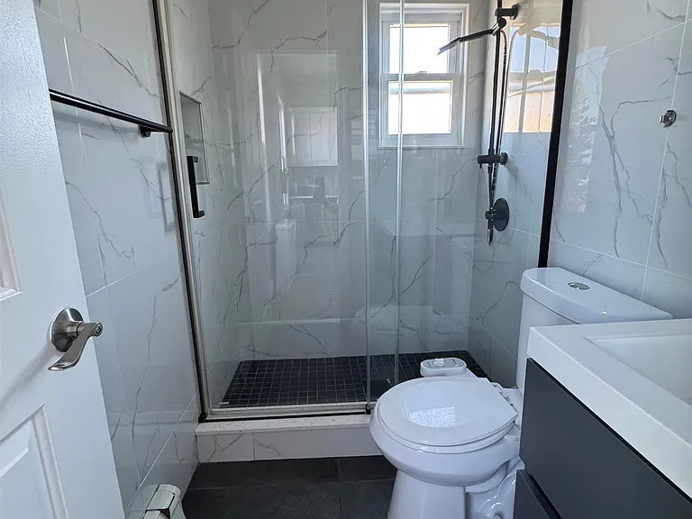 1515 Kerrigan Ave #2 — Photo 8