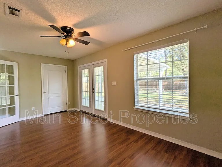 5963 Ashton Woods Cir — Photo 33