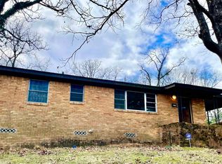 3739 Loch Ln, North Little Rock, AR 72116