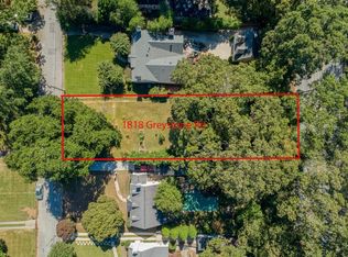 1818 Greystone Rd NW #18, Atlanta, GA 30318