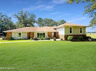 587 Shivers Rd, Newhebron, MS 39140