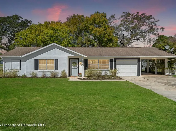 2079 Trenton Ave, Spring Hill, FL 34606