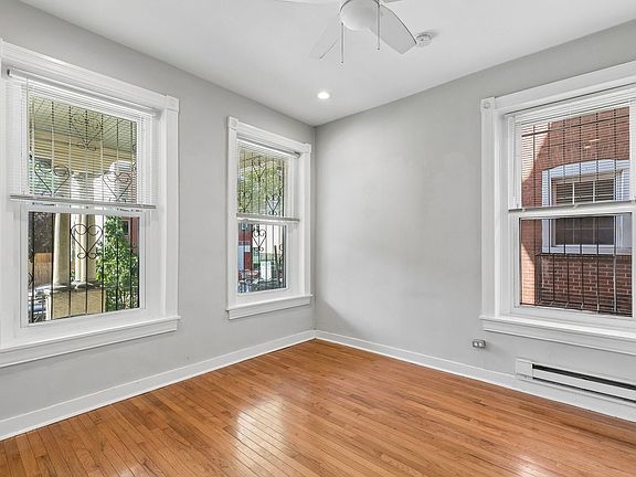 5th image of 4815 Baltimore Ave #1F