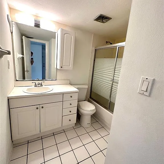 1452 Holden Ave #H8 — Photo 9