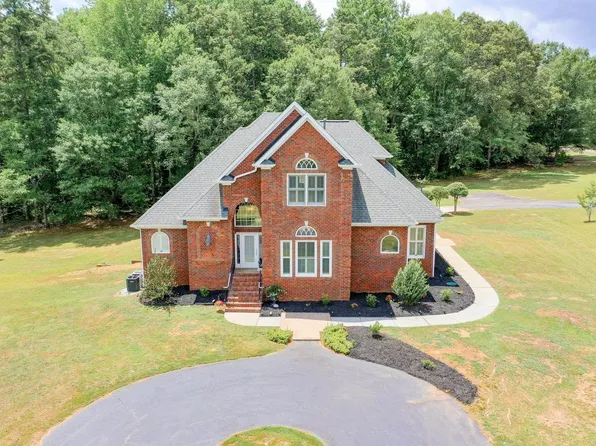 102 Mesa Path Rd, Easley, SC 29642