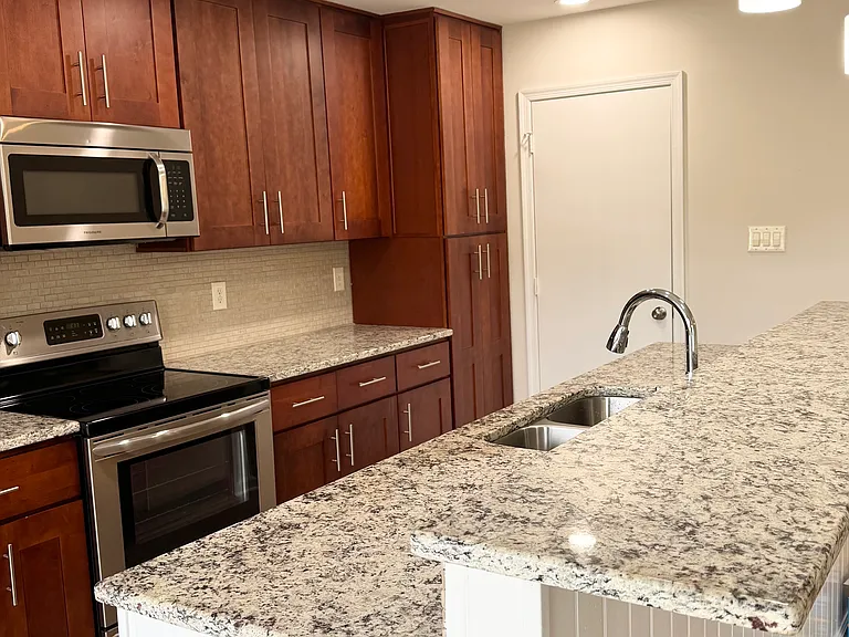 3832 Summerwood Ct — Photo 13