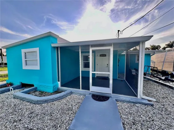 2239 Queen Anne DR, FORT MYERS, FL 33905