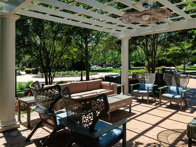 Courtyard with lounge seating
