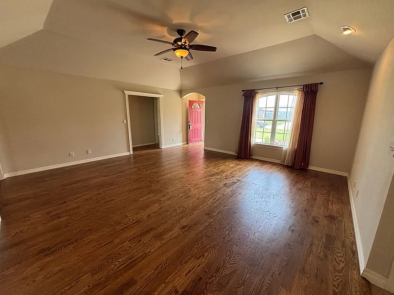 13144 N 133rd East Ave — Photo 5