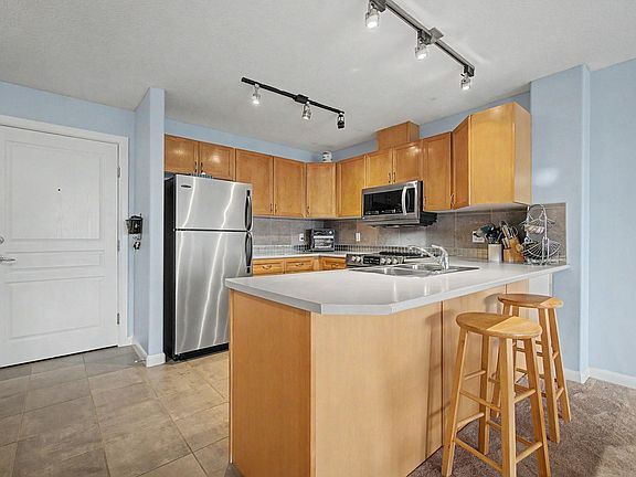 3rd image of 530 Hooke Rd NW #303