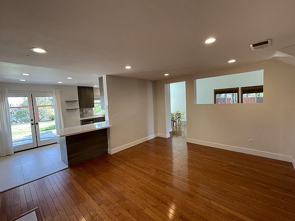5th image of 7148 Blakstad Ct