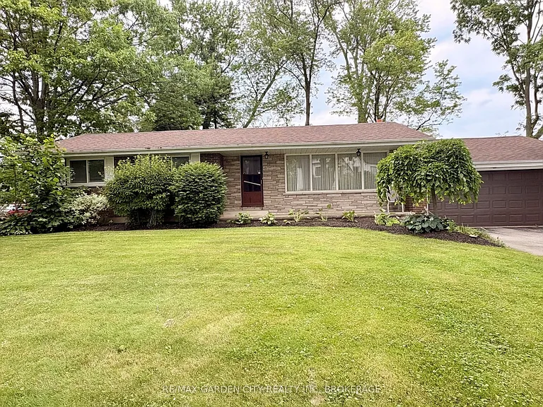 51 Bacon Ln — Photo 4