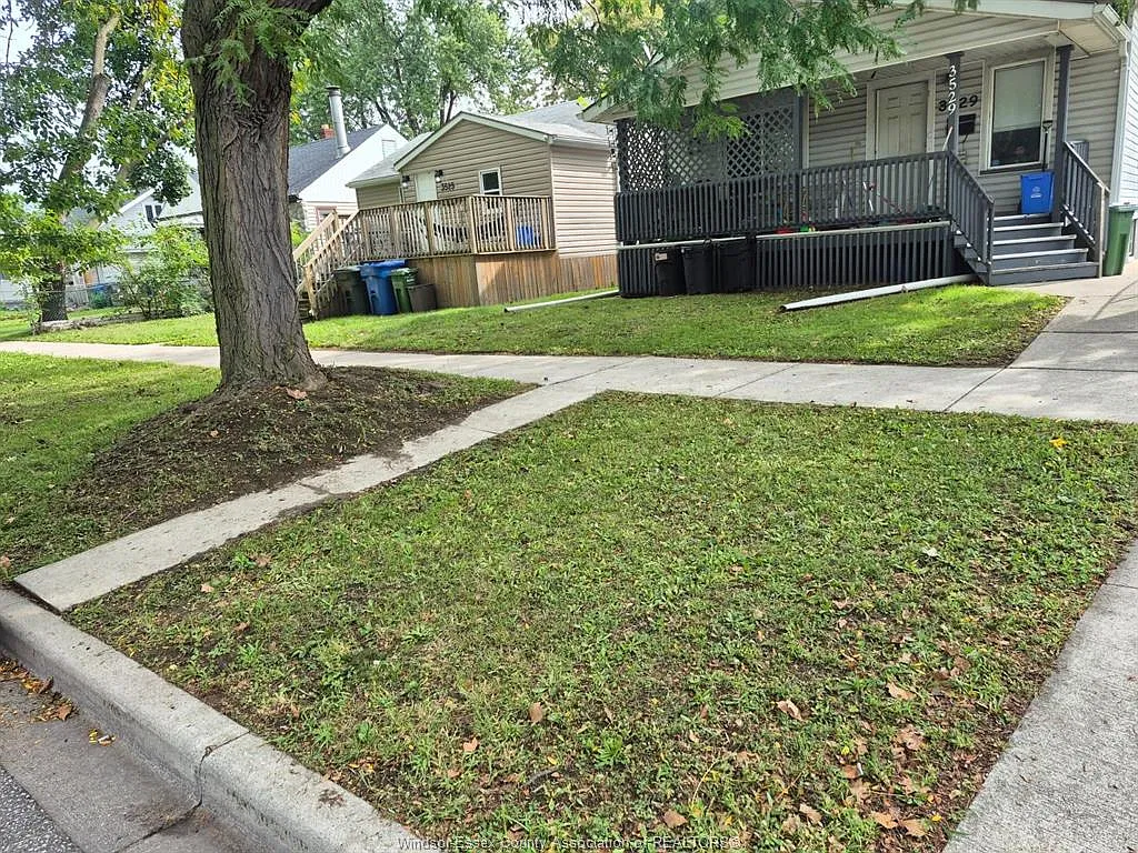 2 bed, $1,200 — Photo 2