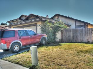 2074 Buttonwood St, Colton, CA 92324